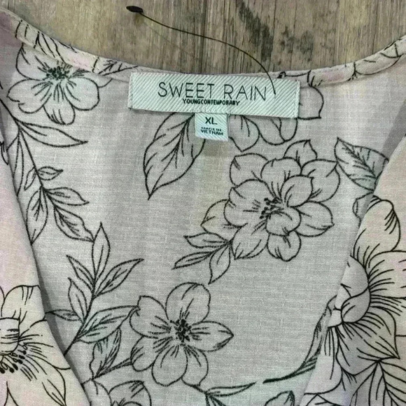 NEW Sweet Rain Young Contemporary XL floral pink button & tie blouse - Picture 4 of 5